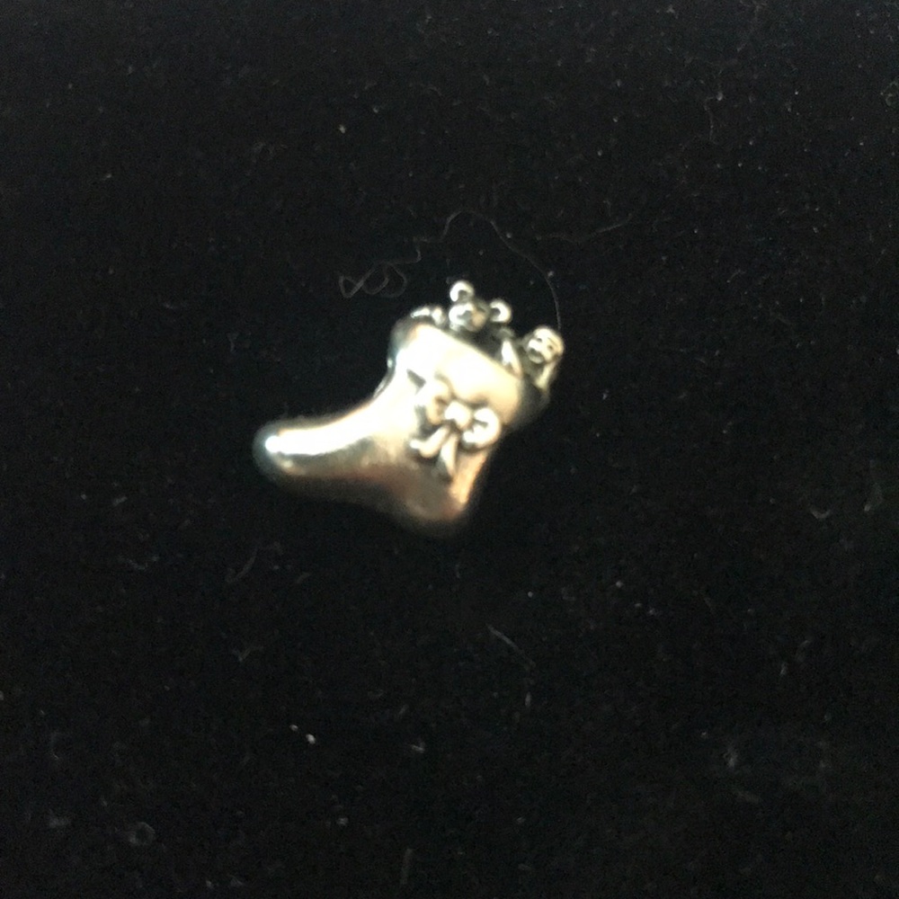 Pandora Stocking charm
